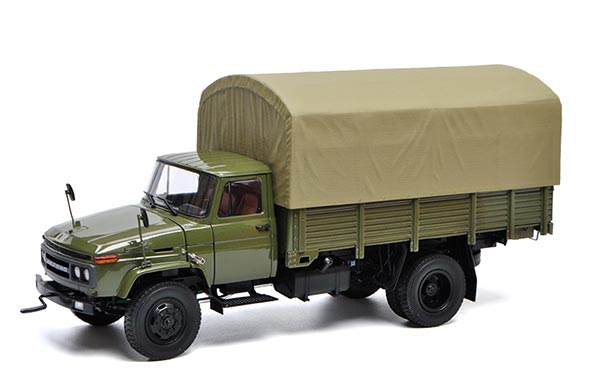1:24 Diecast Faw Jiefang CA141 Army Truck Collectible Model