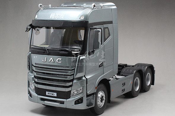 1:24 Scale Diecast JAC Gallop K7 Tractor Unit Collectible Model