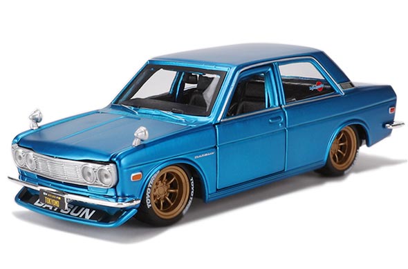 1:24 Diecast 1971 Datsun 510 Collectible Model Blue By Maisto