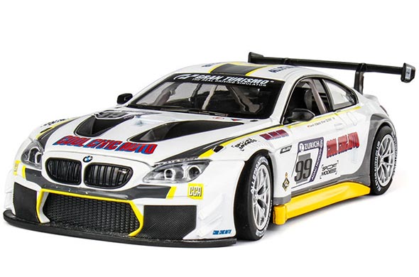 1:24 Scale White Diecast BMW M6 GT3 Collectible Model